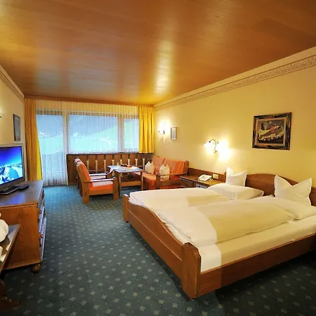 Thermal-badhotel Kirchler 4*