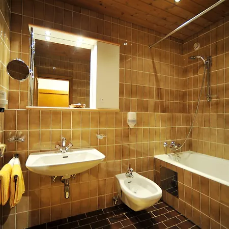 Thermal-badhotel Kirchler 4*