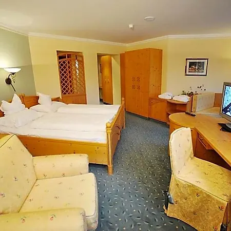 Thermal-badhotel Kirchler Hotel 4*