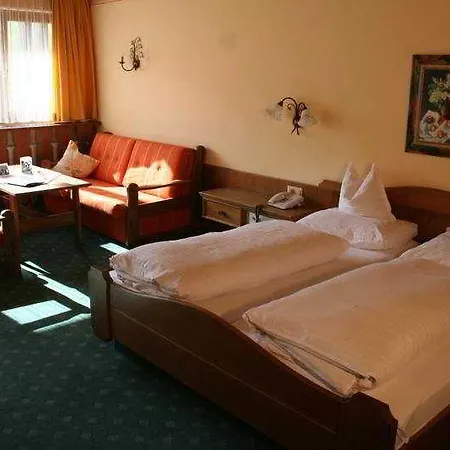 Thermal-badhotel Kirchler 4*