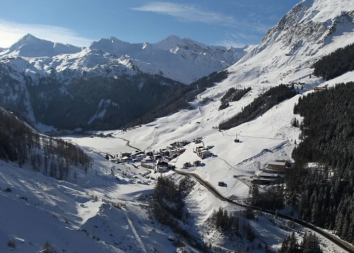 吉尔奇乐温暖酒店 图克斯