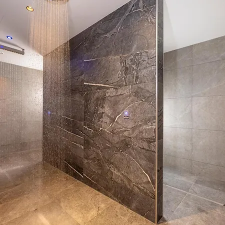 فندق ثيرمال-بادهوتل كيرشلر 4*